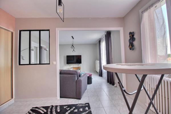 Appartement 5 pièces 85m² à vendre Toury 28310 92000€ - Micro.immo Appartement 3 chambres