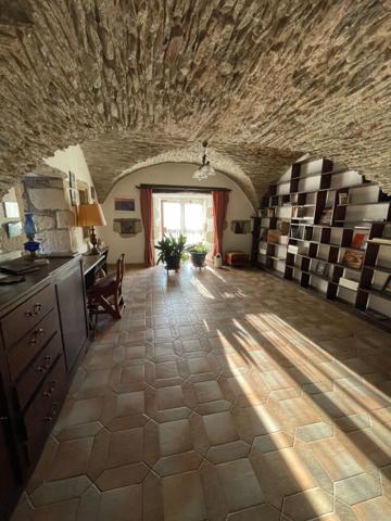 MAS, MAISON  AUTHENTIQUE EN PIERRES DE SCHISTE