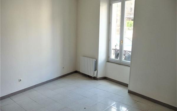 Appartement à louer    1 pièce • 16,30 m2 Nemours