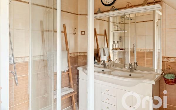 Maison à vendre    7 pièces • 123,76 m2 Gisors