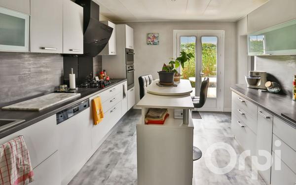 Maison à vendre    7 pièces • 123,76 m2 Gisors