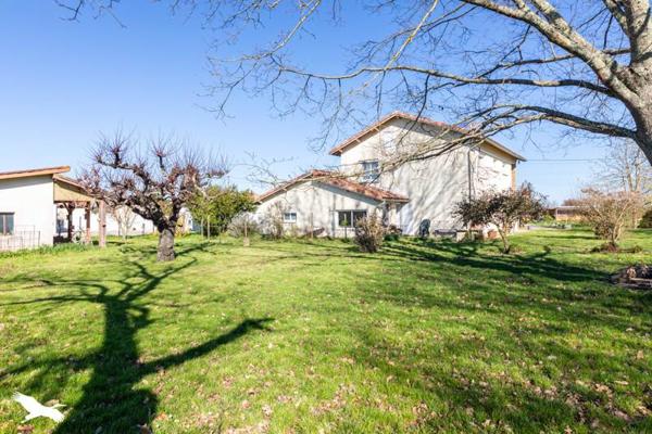 Maison à vendre |                                       Saint-Nicolas-de-la-Grave |                                        5 pièces  |  193 m²