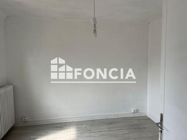 Location Appartement 4 pièces 62.2 m² - 16 RUE ALEXANDRE DUMAS Grenoble 38000