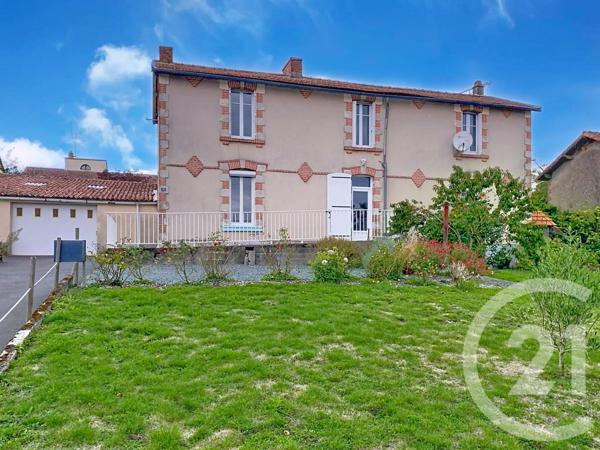 Maison à vendre  6 pièces - 140 m2 ST LAURENT SUR SEVRE - 85