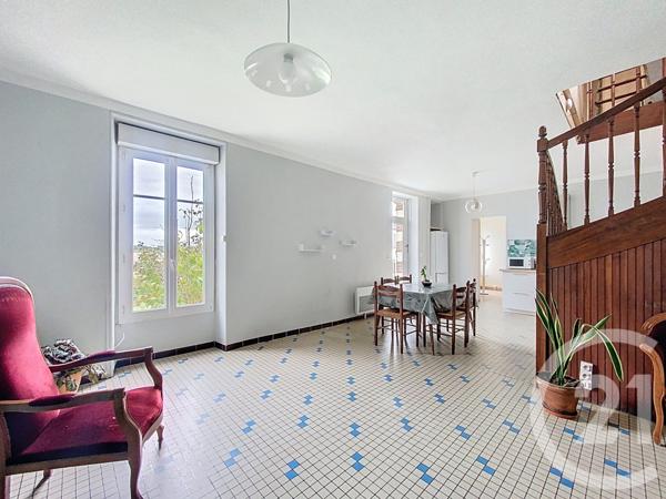 Maison à vendre  6 pièces - 140 m2 ST LAURENT SUR SEVRE - 85