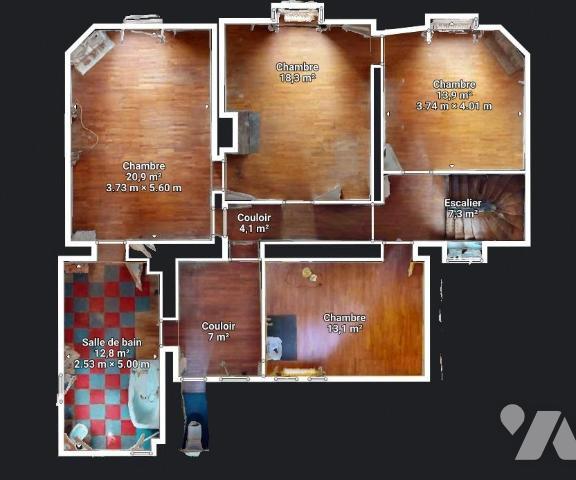 Maison de Maître à rénover d'env. 300m² - Terrain clos de 9538m² 