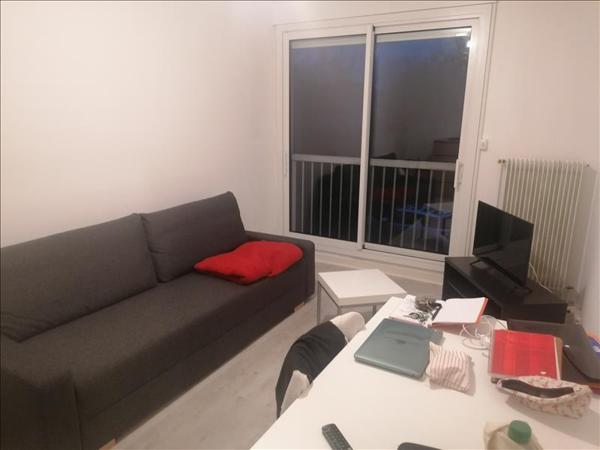 Appartement à louer 515 € CC TOURS 1 pièce 26 m² DPE E