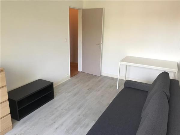 Appartement à louer 515 € CC TOURS 1 pièce 26 m² DPE E