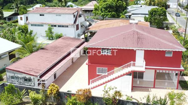 Achat maison Sainte-Rose - 12 pièce(s) - 242 m² - 428 000 €
