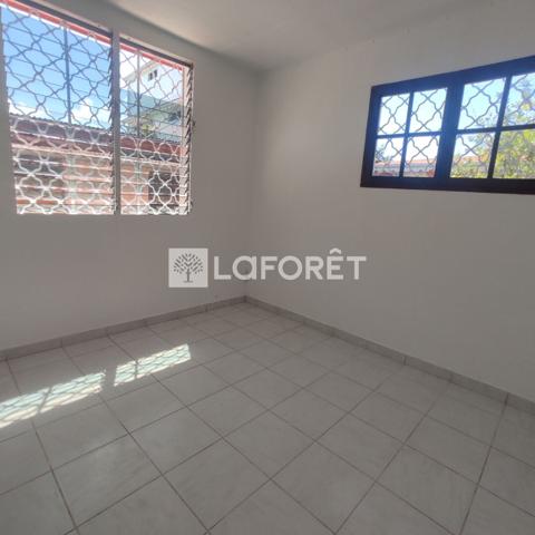 Achat maison Sainte-Rose - 12 pièce(s) - 242 m² - 428 000 €