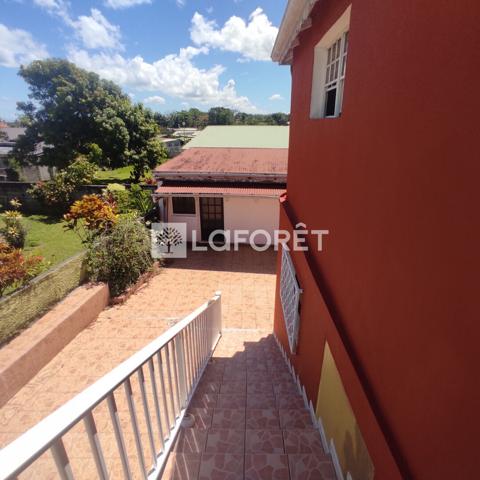 Achat maison Sainte-Rose - 12 pièce(s) - 242 m² - 428 000 €