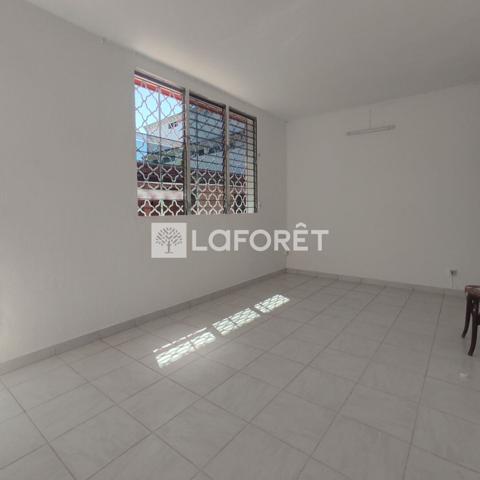 Achat maison Sainte-Rose - 12 pièce(s) - 242 m² - 428 000 €