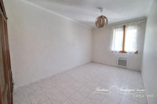 Monteux (84170) VILLA DE PLAIN PIED T4 avec GARAGE sur parcelle piscinable