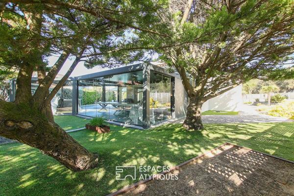 Villa contemporaine avec piscine et spa à deux pas de la plage