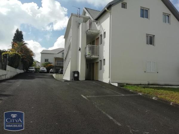 Appartement à louer 1 pièce 26.7m² Le Tampon (97430)