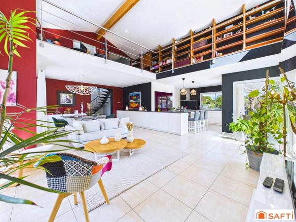 Magnifique Maison d'Architecte!!!