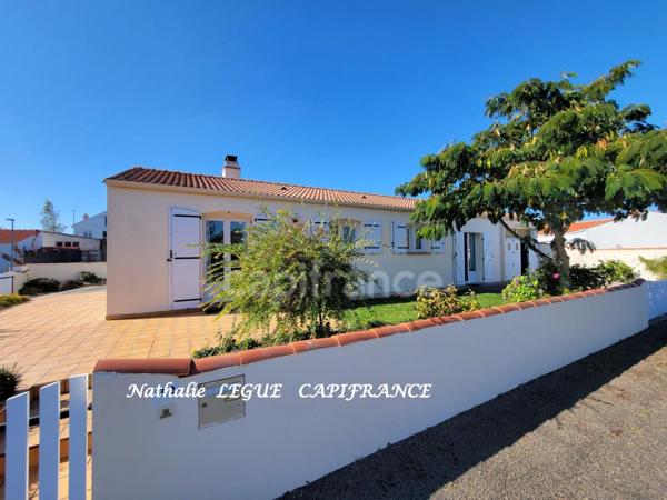 VENDEE , NOTRE DAME DE MONTS (85) proche MER , plage , commerces centre ville, Maison 90 m² vente à terme occupée 3 chambres , 2 WC , 1 salle d'eau et 1 salle de bains , terrain clos 332 m²