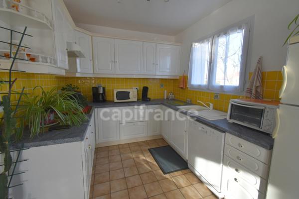 VENDEE , NOTRE DAME DE MONTS (85) proche MER , plage , commerces centre ville, Maison 90 m² vente à terme occupée 3 chambres , 2 WC , 1 salle d'eau et 1 salle de bains , terrain clos 332 m²