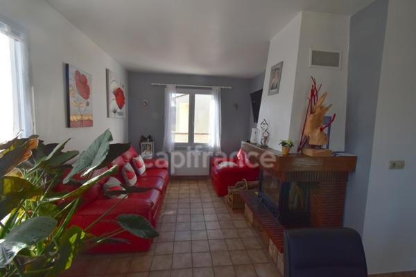 VENDEE , NOTRE DAME DE MONTS (85) proche MER , plage , commerces centre ville, Maison 90 m² vente à terme occupée 3 chambres , 2 WC , 1 salle d'eau et 1 salle de bains , terrain clos 332 m²