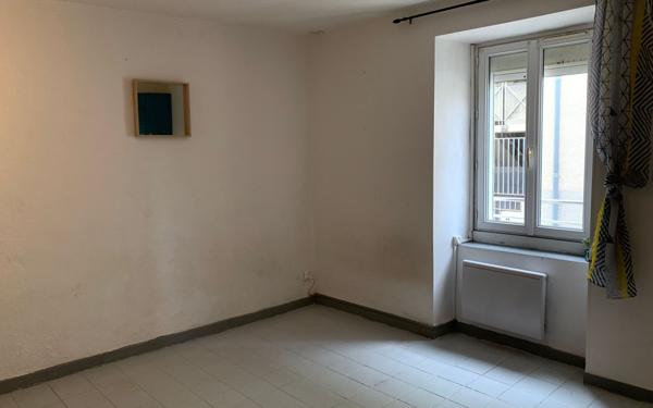 Appartement à louer    2 pièces •  Alès