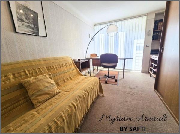 Maison grande propriété 5 chambres garage Parc arboré clos