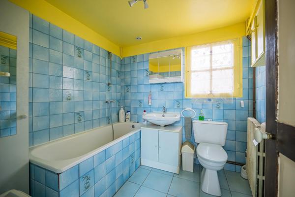 Maison à COURCEMONT, 72110 - 5 pièces 125m²