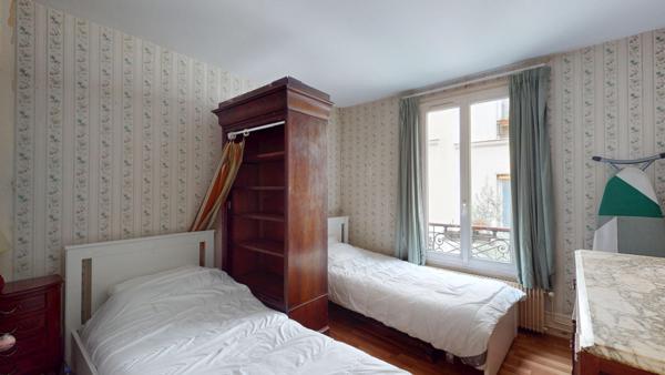 Appartement 5 pièces à vendre à Paris - Réf. 2637