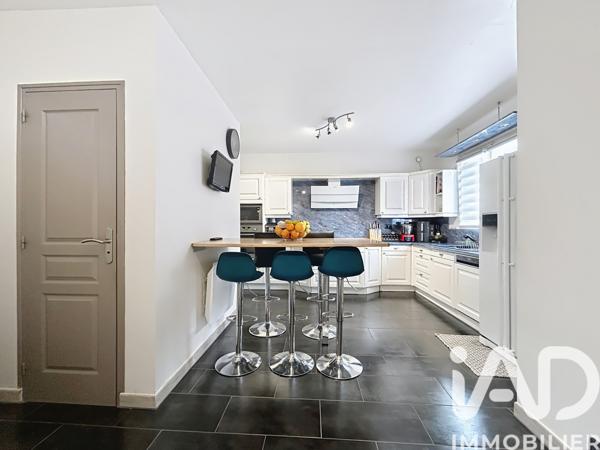 Maison à vendre 6 pièces 136 m² Chennevières-sur-Marne