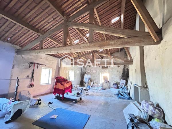 Ensemble immobilier de caractère, charme, volume et potentiel exceptionnel.