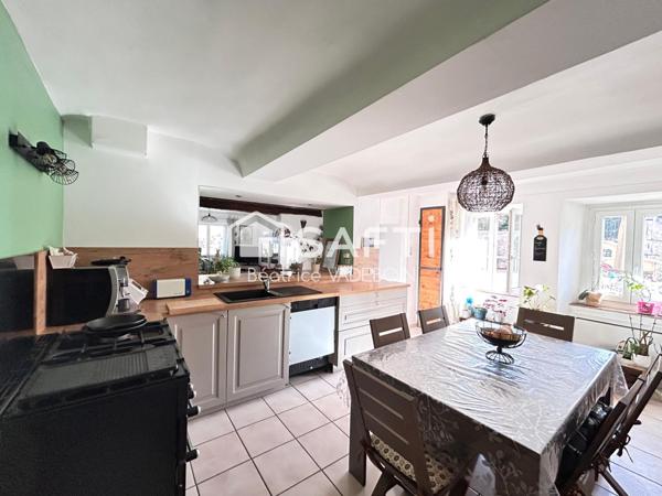 Ensemble immobilier de caractère, charme, volume et potentiel exceptionnel.