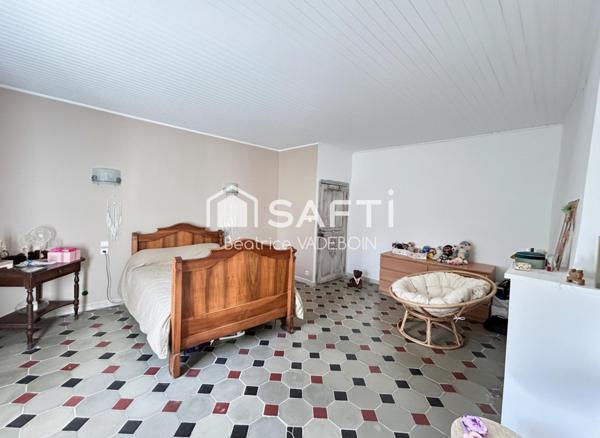 Ensemble immobilier de caractère, charme, volume et potentiel exceptionnel.