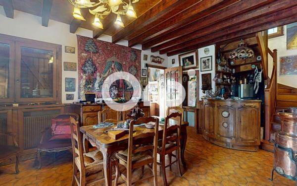 Maison à vendre    7 pièces • 168,84 m2 Bron