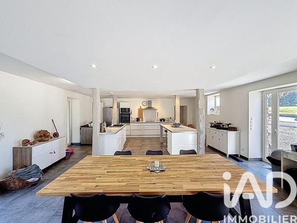 Maison à vendre 7 pièces 259 m² Dol-de-Bretagne