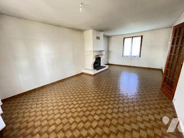 A vendre - Manosque (04) - Alpes de Haute Provence: Villa proche du centre ville de Manosque d'...