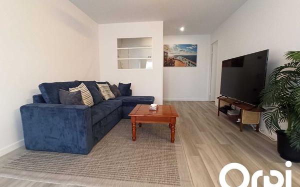 Appartement à louer    3 pièces • 71 m2 Montigny-le-Bretonneux