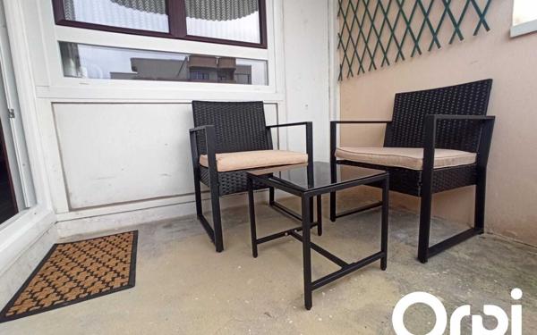 Appartement à louer    3 pièces • 71 m2 Montigny-le-Bretonneux