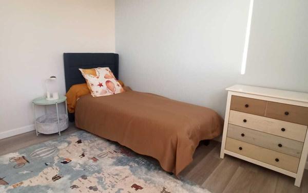 Appartement à louer    3 pièces • 71 m2 Montigny-le-Bretonneux