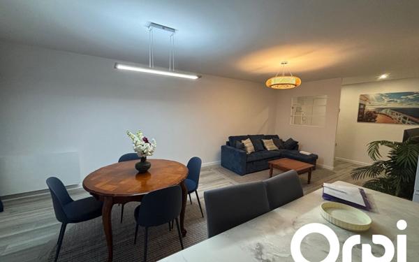 Appartement à louer    3 pièces • 71 m2 Montigny-le-Bretonneux