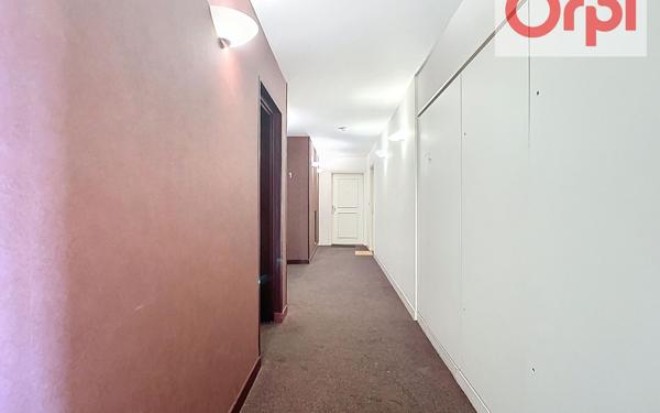 Appartement à louer    2 pièces • 42,24 m2 Choisy-le-Roi