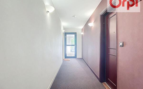 Appartement à louer    2 pièces • 42,24 m2 Choisy-le-Roi