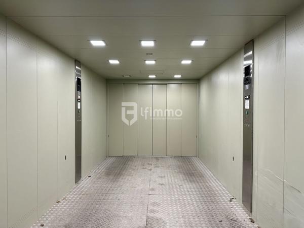 Vincennes Est- Place de Parking -12m2