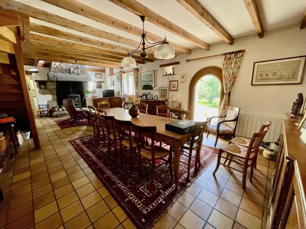 Maison à vendre à Ploumilliau dans les Côtes-d'Armor (22300), ref : A43a