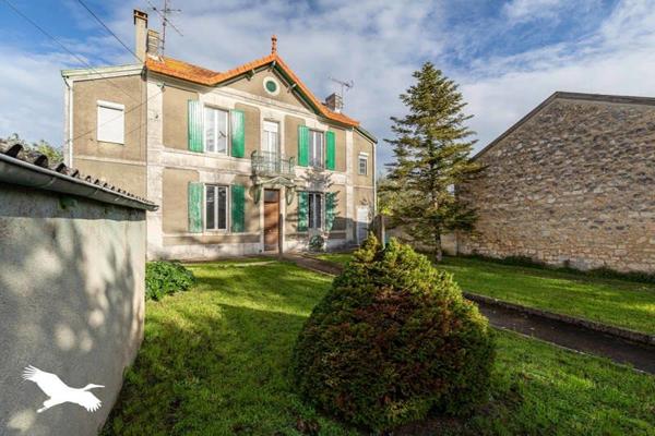 Maison à vendre |  Angoulême |  5 pièces | 105 m²