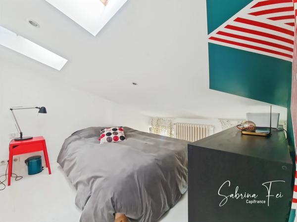 Maison en pierre au charme fou, pensée par un architecte, à deux pas de La Rochelle !