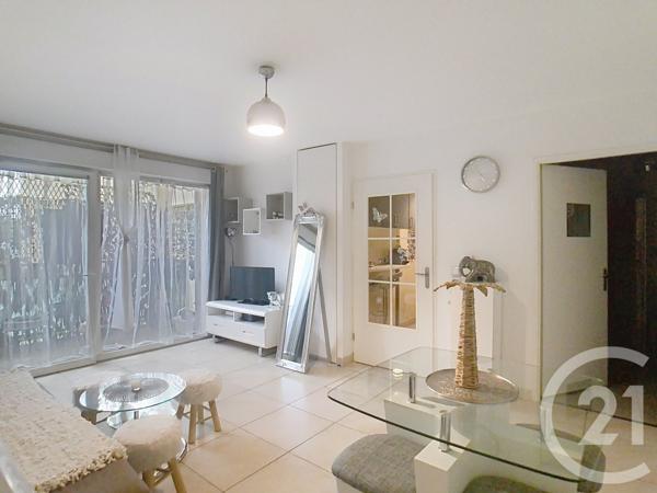 Appartement Studio à vendre  1 pièce - 32,44 m2 THIAIS - 94