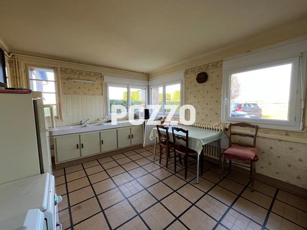 Maison Beauchamps 7 pièce(s) 130 m2 BEAUCHAMPS