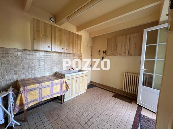 Maison Beauchamps 7 pièce(s) 130 m2 BEAUCHAMPS