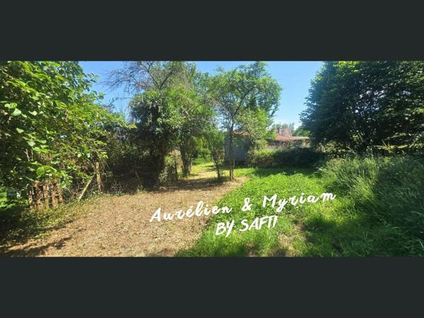 Ensemble immobilier mixte de 182 m² à rénover