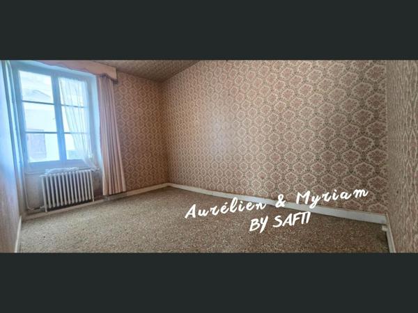 Ensemble immobilier mixte de 182 m² à rénover
