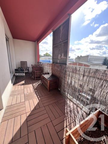 Appartement F4 à vendre  4 pièces - 80 m2 LA PLAINE ST DENIS - 93